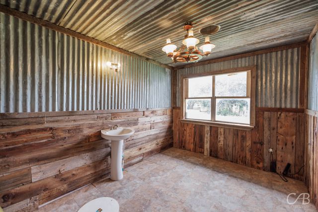 310 Avenue G, Hawley, TX 79525