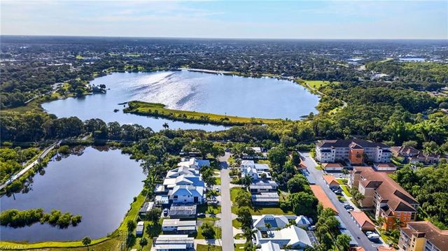 114 - A JEEPERS DR, Naples, FL 34112