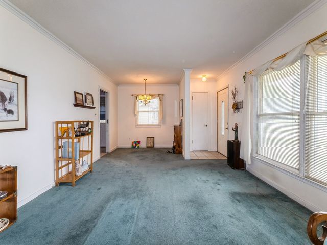 936 14th Street, West Des Moines, IA 50265