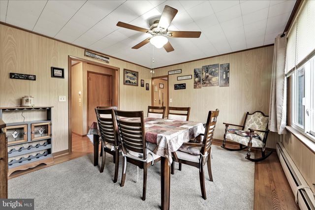 5 E WASHINGTON AVE, Myerstown, PA 17067