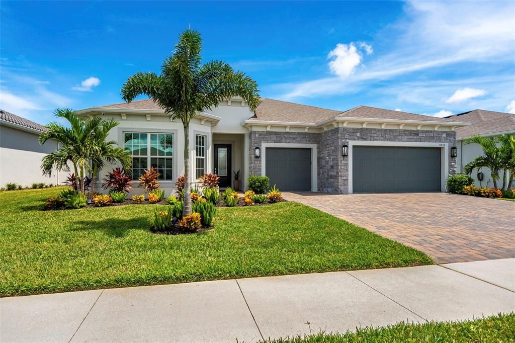 Image 1 of property listing at 8919 SHORELINE AVENUE, Melbourne, FL 32940