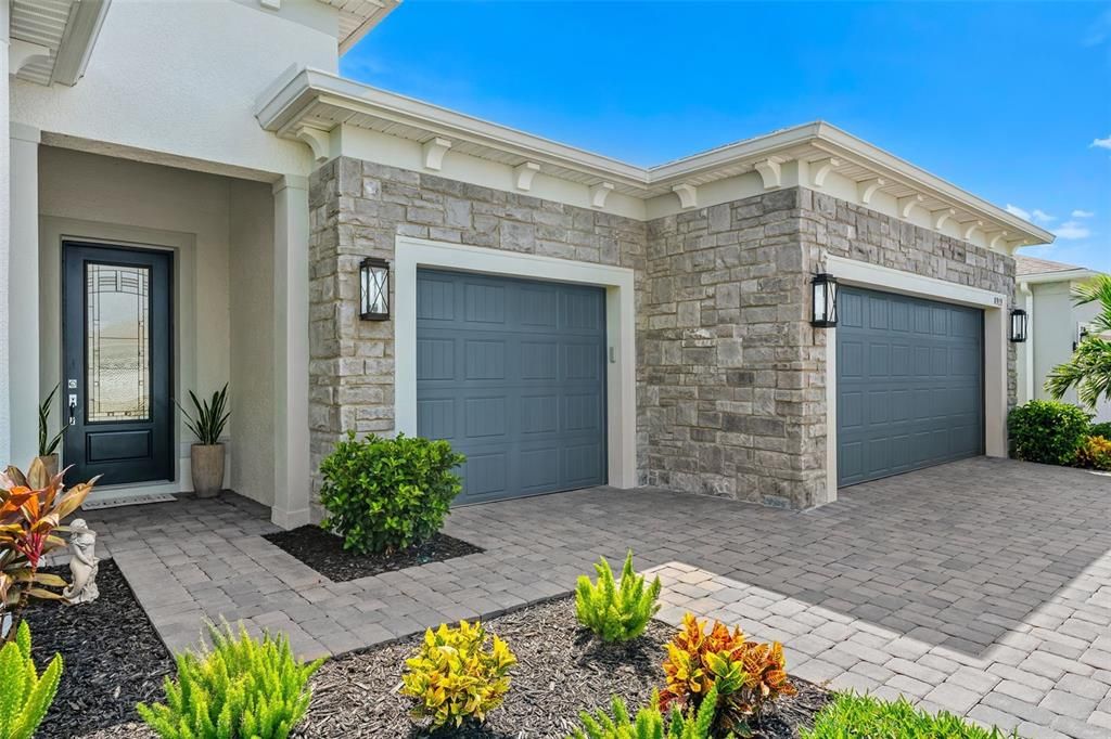 Image 53 of property listing at 8919 SHORELINE AVENUE, Melbourne, FL 32940