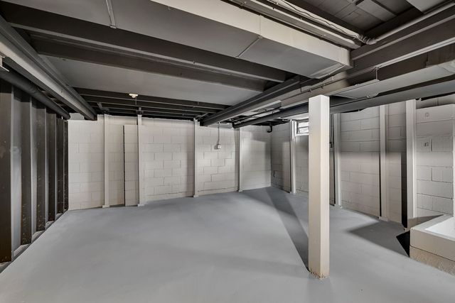 917 Parks Lane, Ottawa, IL 61350