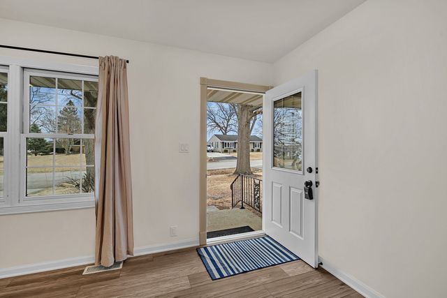 917 Parks Lane, Ottawa, IL 61350