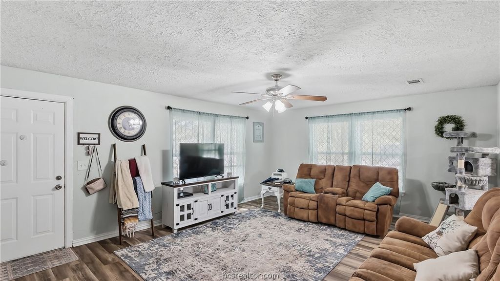 15667 Highway 30, Anderson, TX 77830 — photo 5