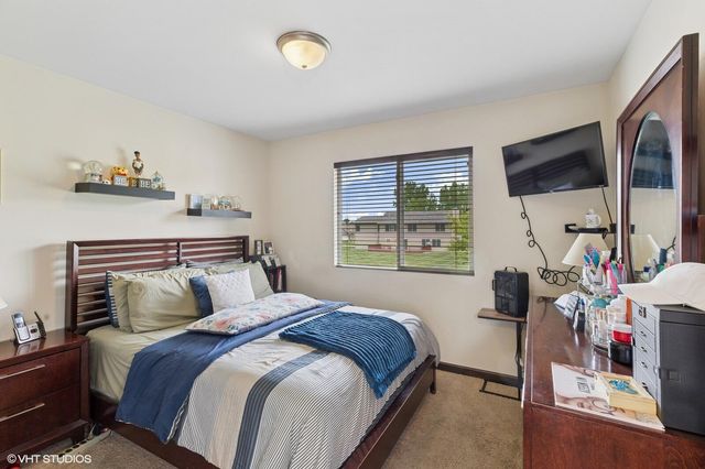 2484 W 85th Lane, Merrillville, IN 46410