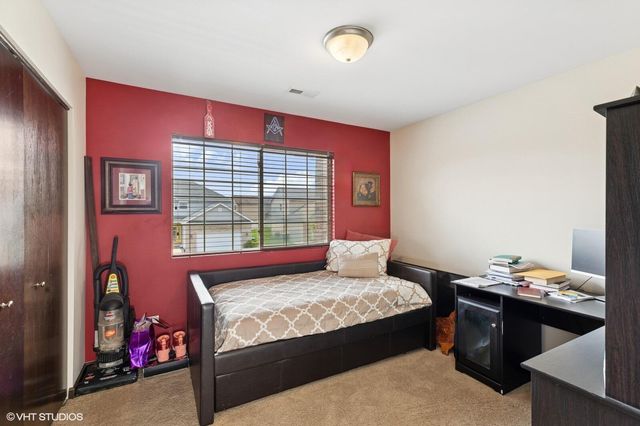 2484 W 85th Lane, Merrillville, IN 46410