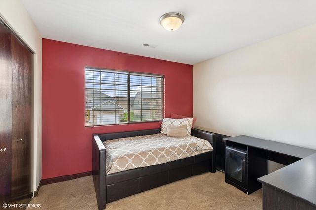 2484 W 85th Lane, Merrillville, IN 46410