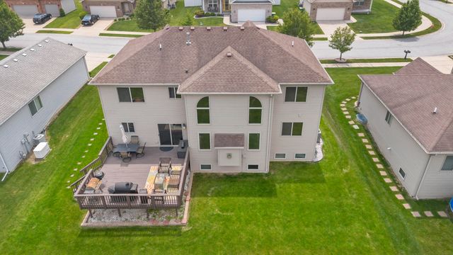 2484 W 85th Lane, Merrillville, IN 46410