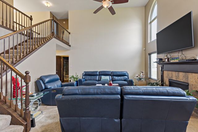 2484 W 85th Lane, Merrillville, IN 46410