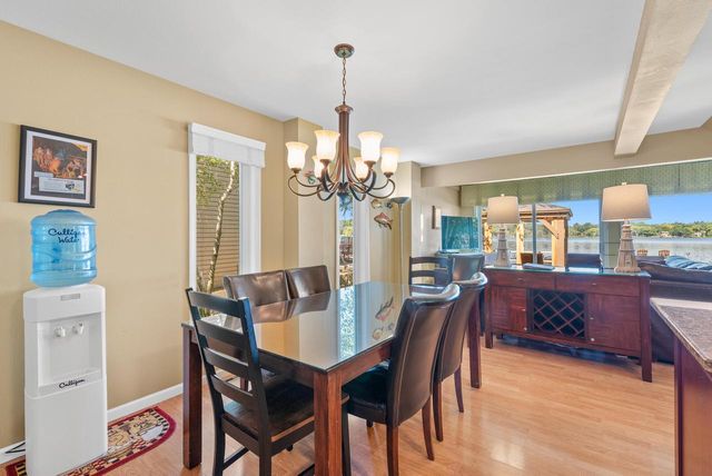 N4175 Island LANE, Cambridge, WI 53523