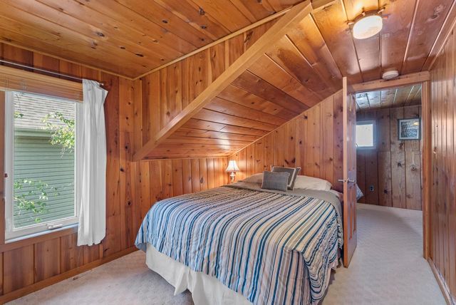 N4175 Island LANE, Cambridge, WI 53523