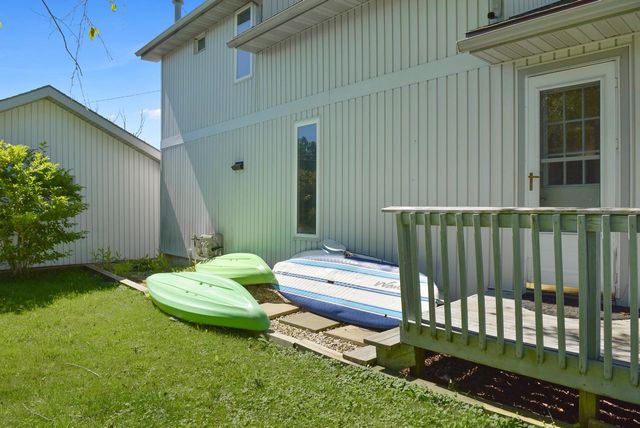 N4175 Island LANE, Cambridge, WI 53523