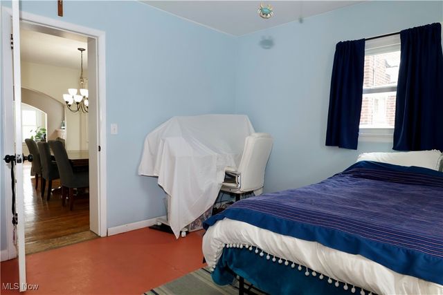 2066 E 30th Street, Lorain, OH 44055