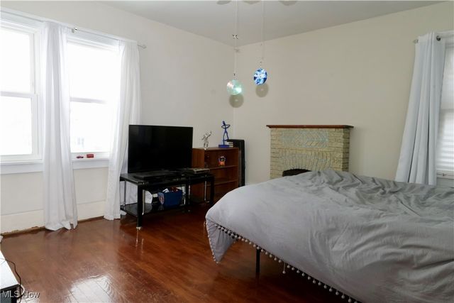 2066 E 30th Street, Lorain, OH 44055