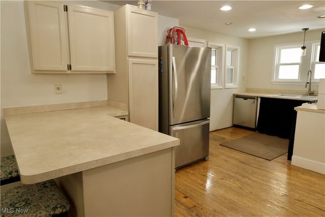 2066 E 30th Street, Lorain, OH 44055