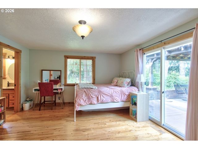 14722 CEDAR Ln, Silverton, OR 97381