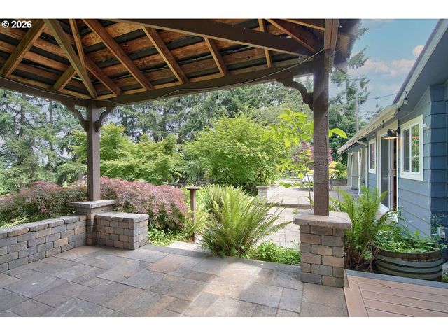 14722 CEDAR Ln, Silverton, OR 97381