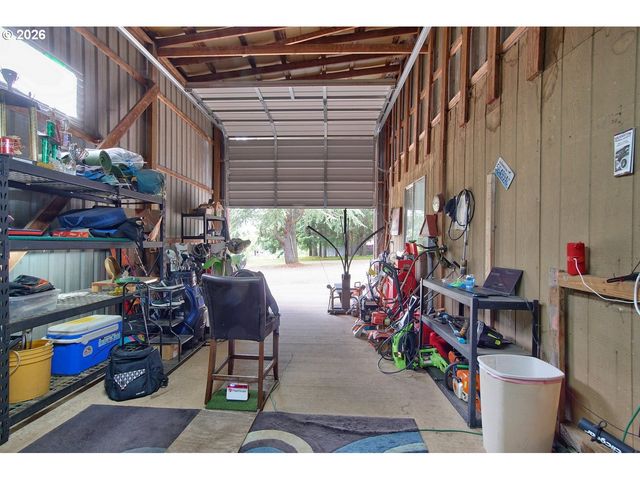 14722 CEDAR Ln, Silverton, OR 97381