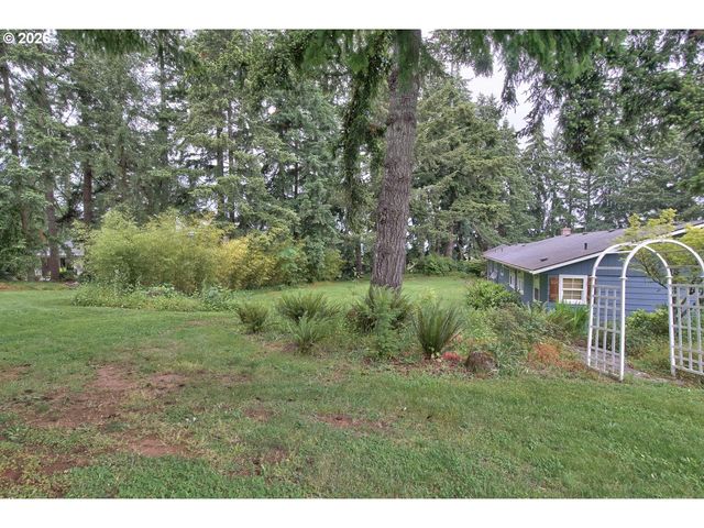 14722 CEDAR Ln, Silverton, OR 97381