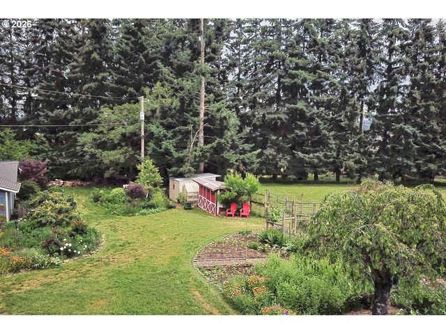 14722 CEDAR Ln, Silverton, OR 97381