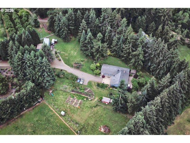 14722 CEDAR Ln, Silverton, OR 97381