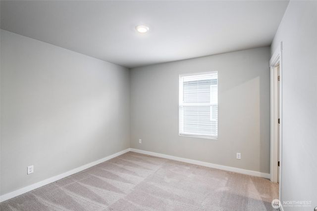 18611 111th Avenue E, Puyallup, WA 98374