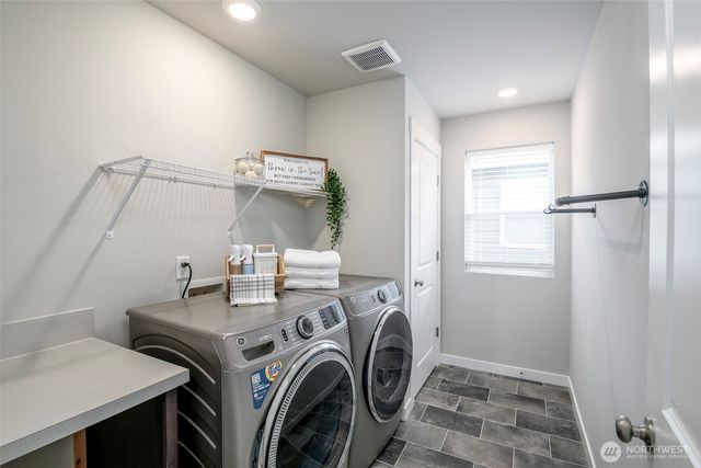 18611 111th Avenue E, Puyallup, WA 98374