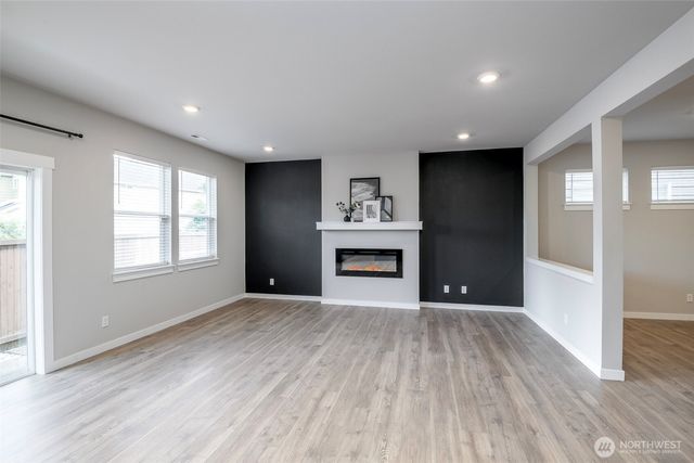 18611 111th Avenue E, Puyallup, WA 98374