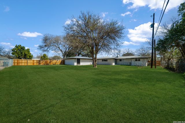 192 Oriole, New Braunfels, TX 78130