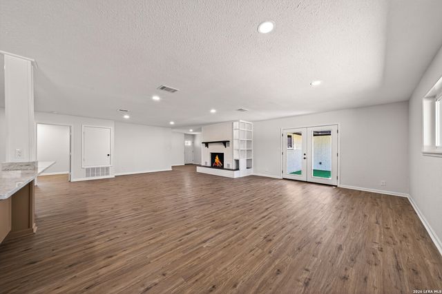 192 Oriole, New Braunfels, TX 78130