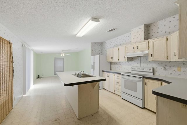 3290 NE 161ST STREET, Citra, FL 32113