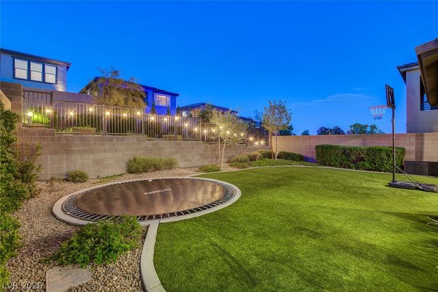 12438 Sunset Sage Avenue, Las Vegas, NV 89138
