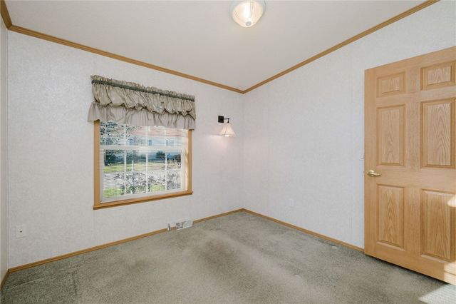 38 Hummingbird Lane, Tiverton, RI 02878