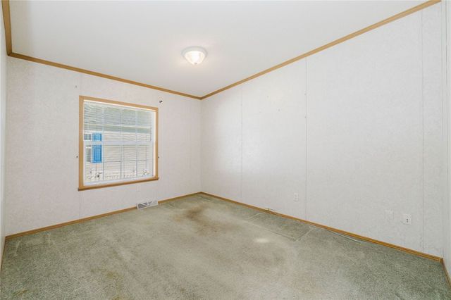 38 Hummingbird Lane, Tiverton, RI 02878