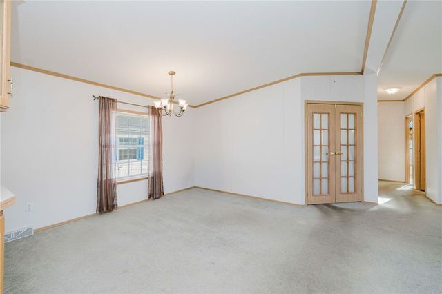 38 Hummingbird Lane, Tiverton, RI 02878