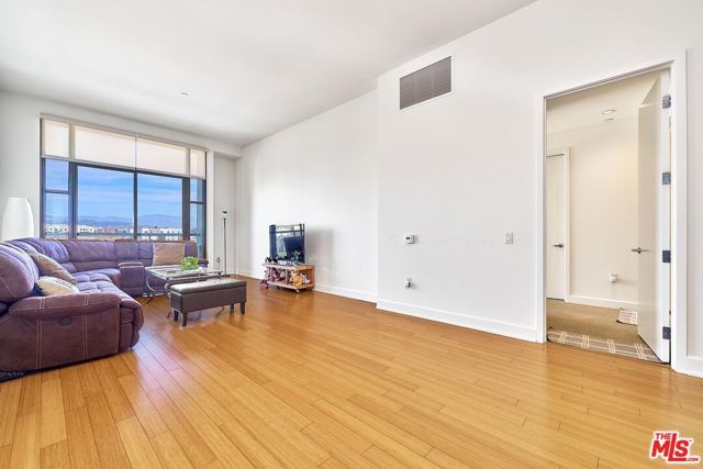 3223 W 6th Street 405, Los Angeles, CA 90020