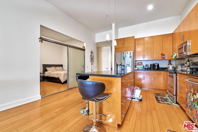 3223 W 6th Street 405, Los Angeles, CA 90020