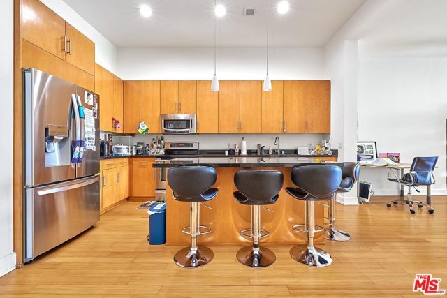 3223 W 6th Street 405, Los Angeles, CA 90020