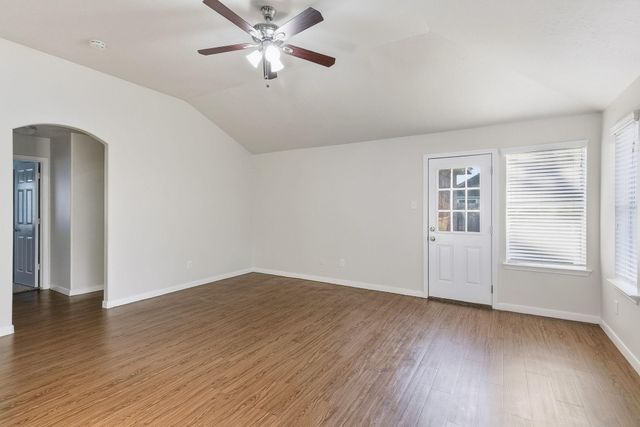 1014 Bahia Vista Drive, Richmond, TX 77406