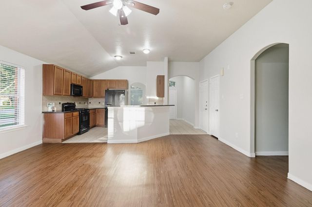 1014 Bahia Vista Drive, Richmond, TX 77406