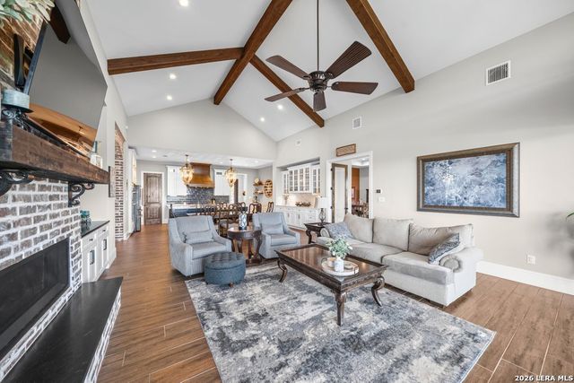 156 PUZZLE PASS, Spring Branch, TX 78070