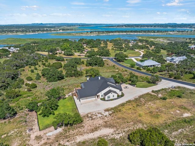 156 PUZZLE PASS, Spring Branch, TX 78070