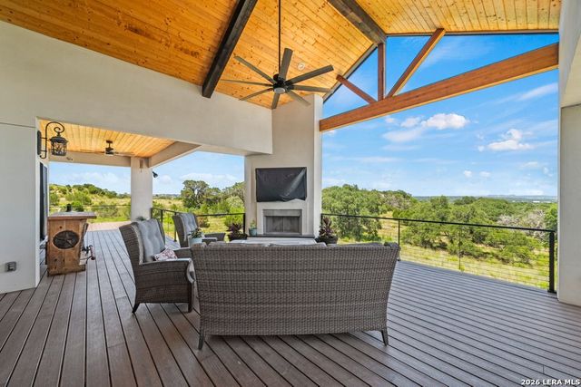 156 PUZZLE PASS, Spring Branch, TX 78070