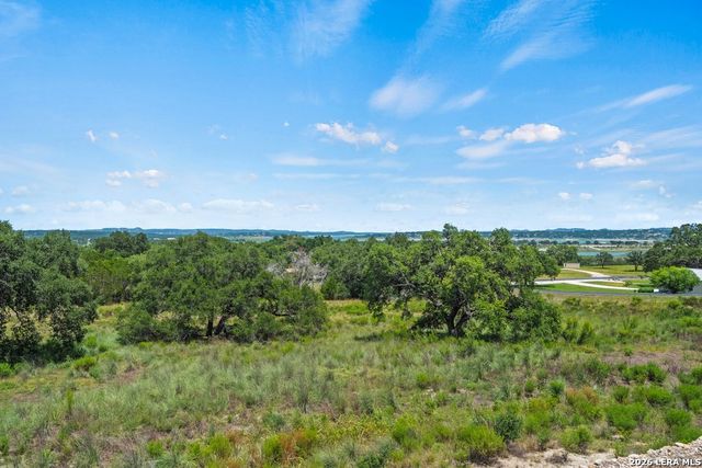 156 PUZZLE PASS, Spring Branch, TX 78070