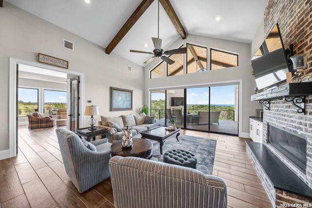 156 PUZZLE PASS, Spring Branch, TX 78070