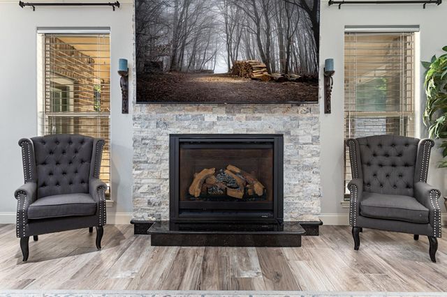 150 Greenwing Ln, Orange, TX 77630