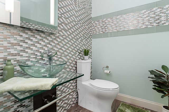 150 Greenwing Ln, Orange, TX 77630