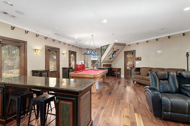 150 Greenwing Ln, Orange, TX 77630