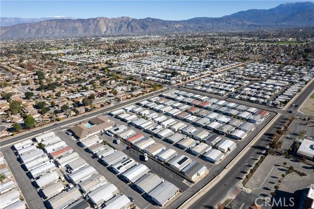 1895 W Devonshire Avenue 76, Hemet, CA 92545